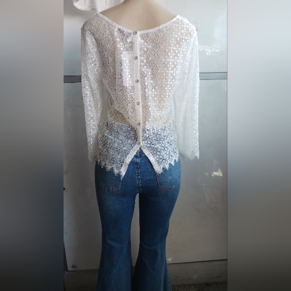 Blouse - Picture 3 of 3